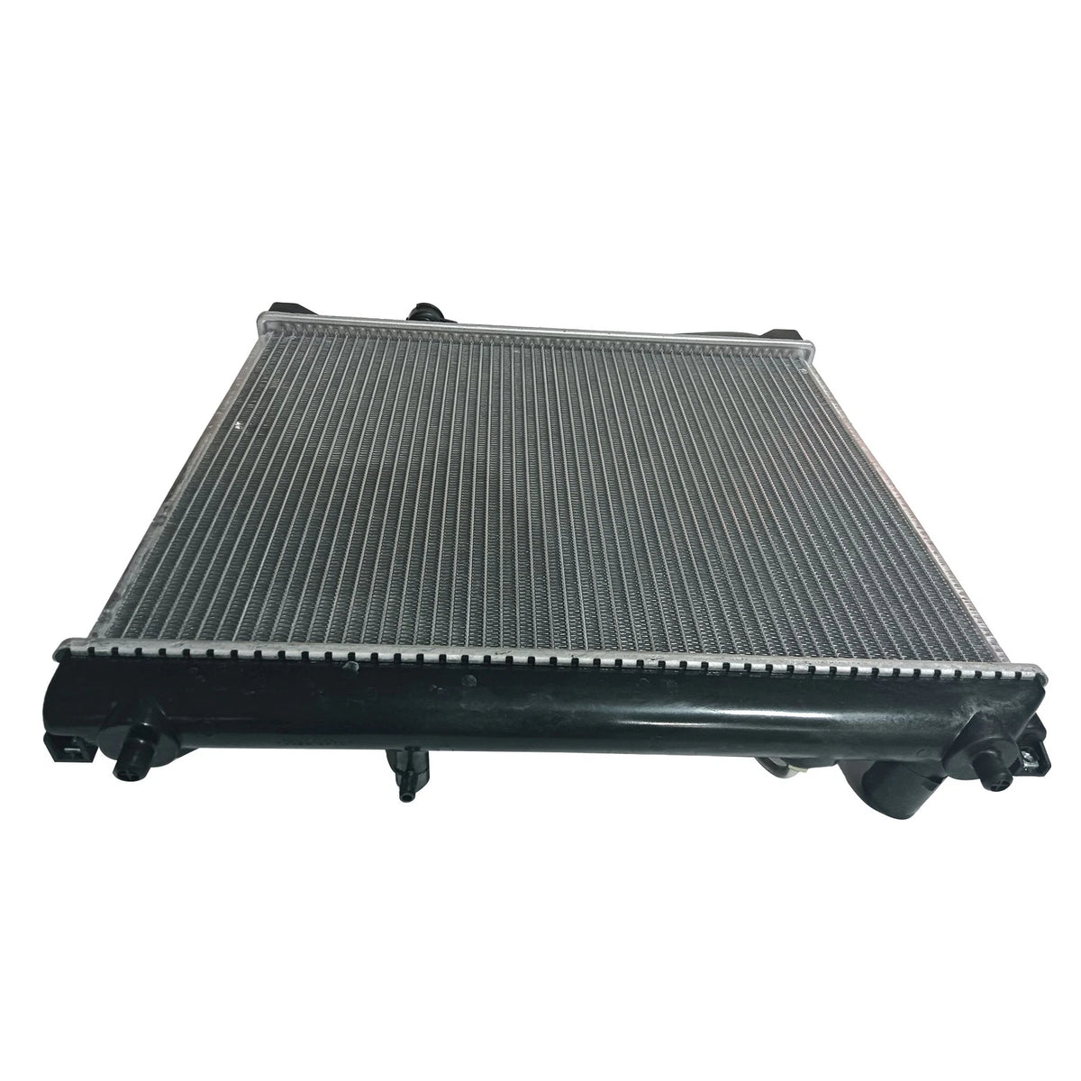Radiator for Chevy Tracker 1996–2004, Suzuki Grand Vitara 1996–2004