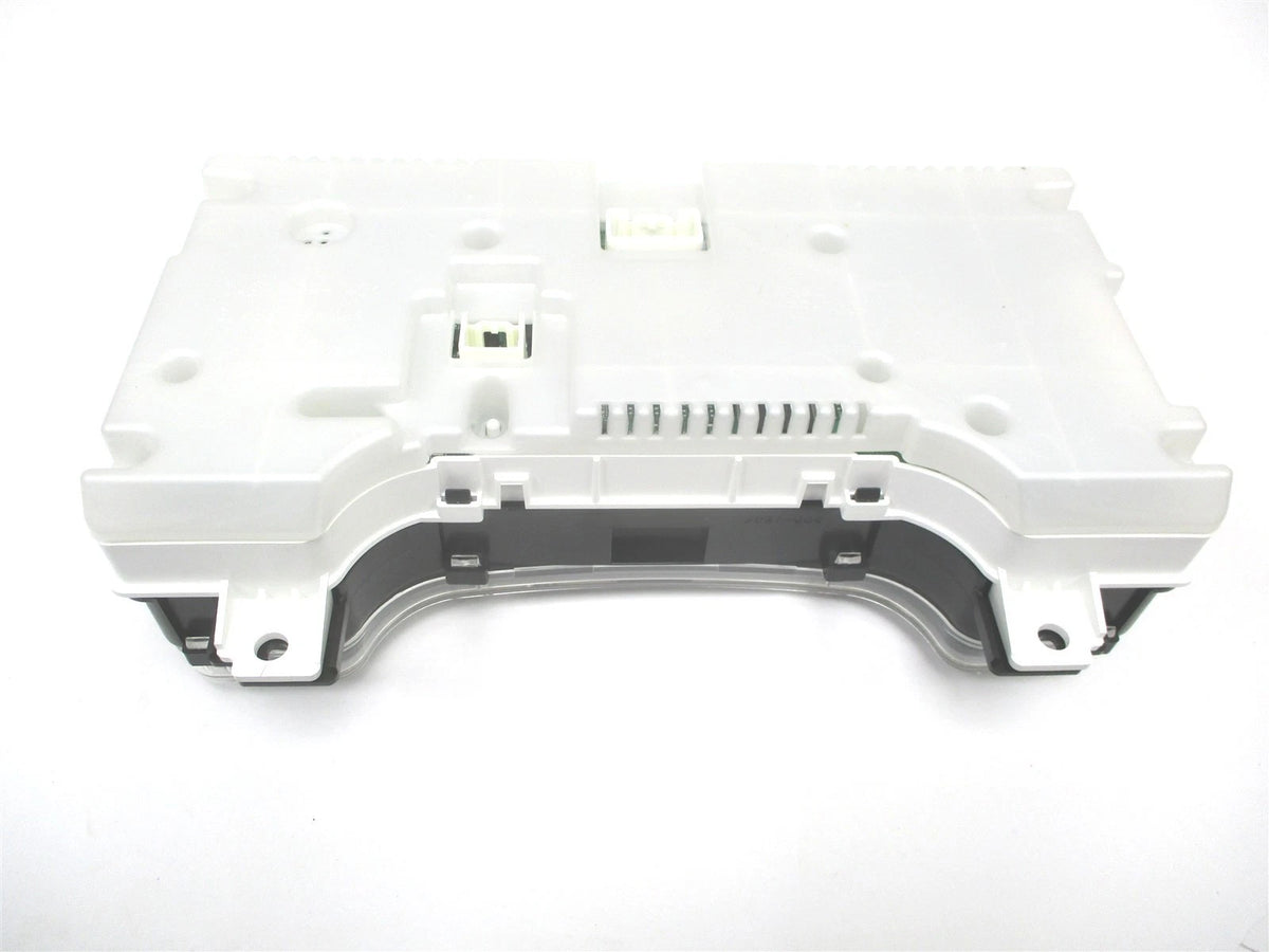 Instrument Cluster for Freightliner Mitsubishi (MK541782)