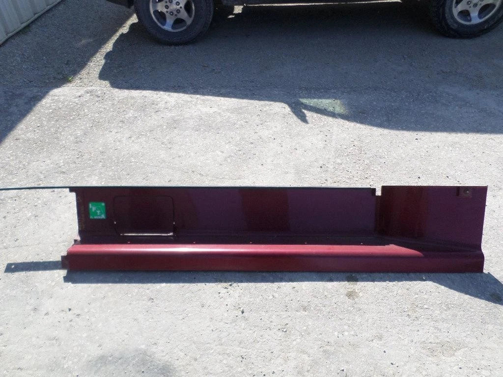Side Fairing for Volvo VNL (1999)