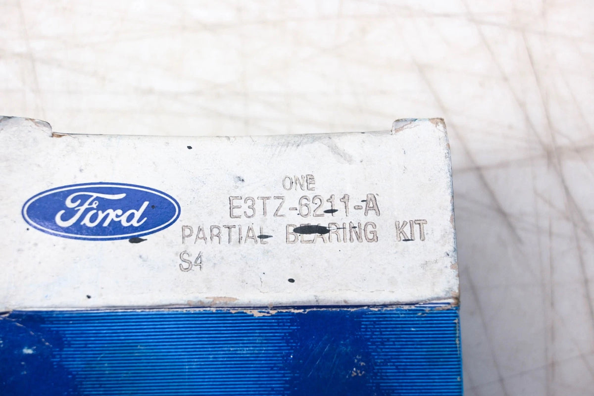 Connecting Rod Bearing Kit for Ford (E3TZ-6211-A)