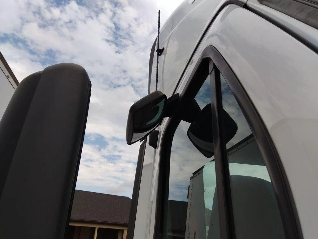 Look Down Mirror for Freightliner Cascadia 125 (2018)