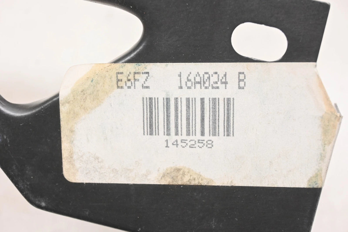 Front Left Fender To Apron Brace for Ford (E6FZ-16A024-B)
