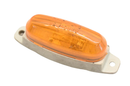 Amber Side Marker Assembly for Arrow 58 (SAEPC-72)