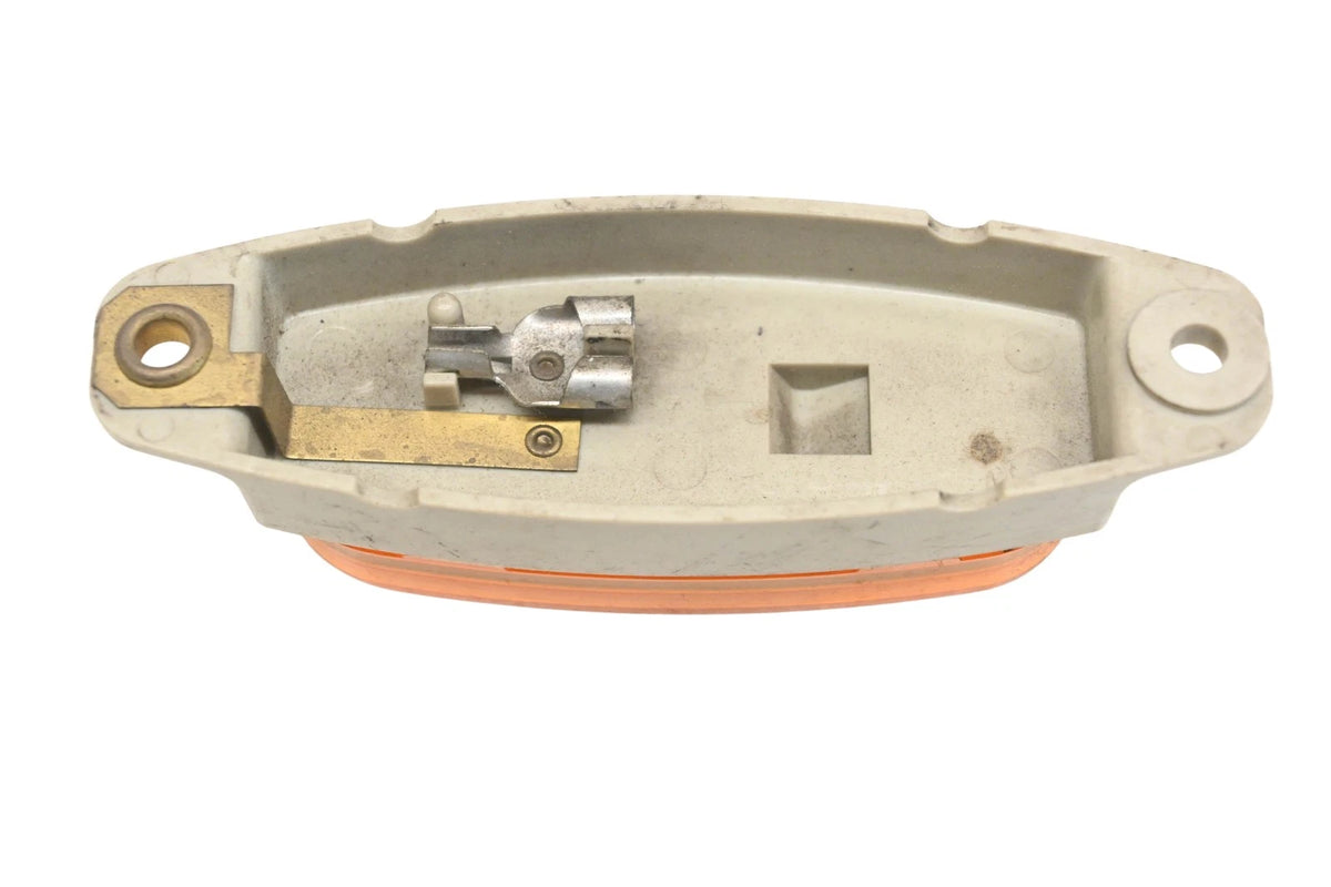Amber Side Marker Assembly for Arrow 58 (SAEPC-72)