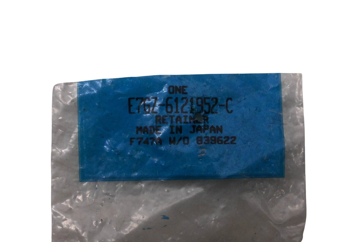 Door Lock Rod Retainer for Ford (E7GZ-6121952-C)
