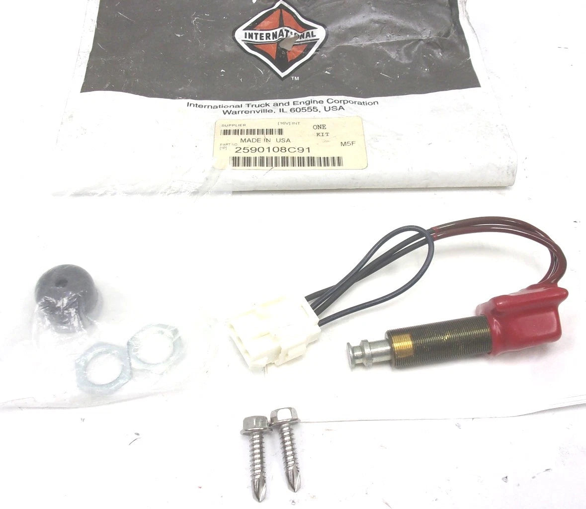 Engine Access Door Switch Kit for International (2590108C91, 2590108C92)