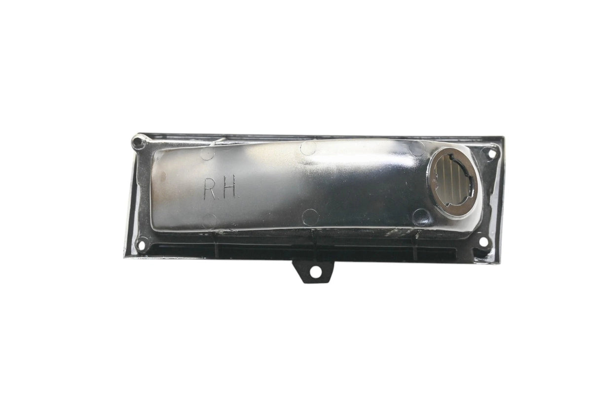 OEM Passenger Side Lamp Assembly for Ford (D7DZ-15A201-A)