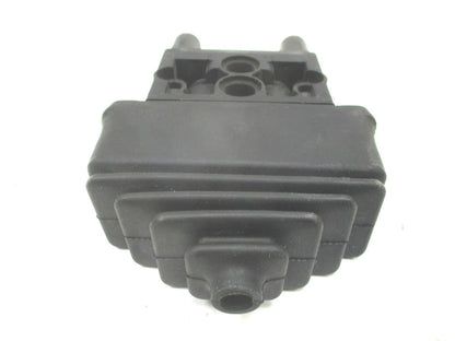 Mid-Section Joystick Valve for McNeilus (0126133)