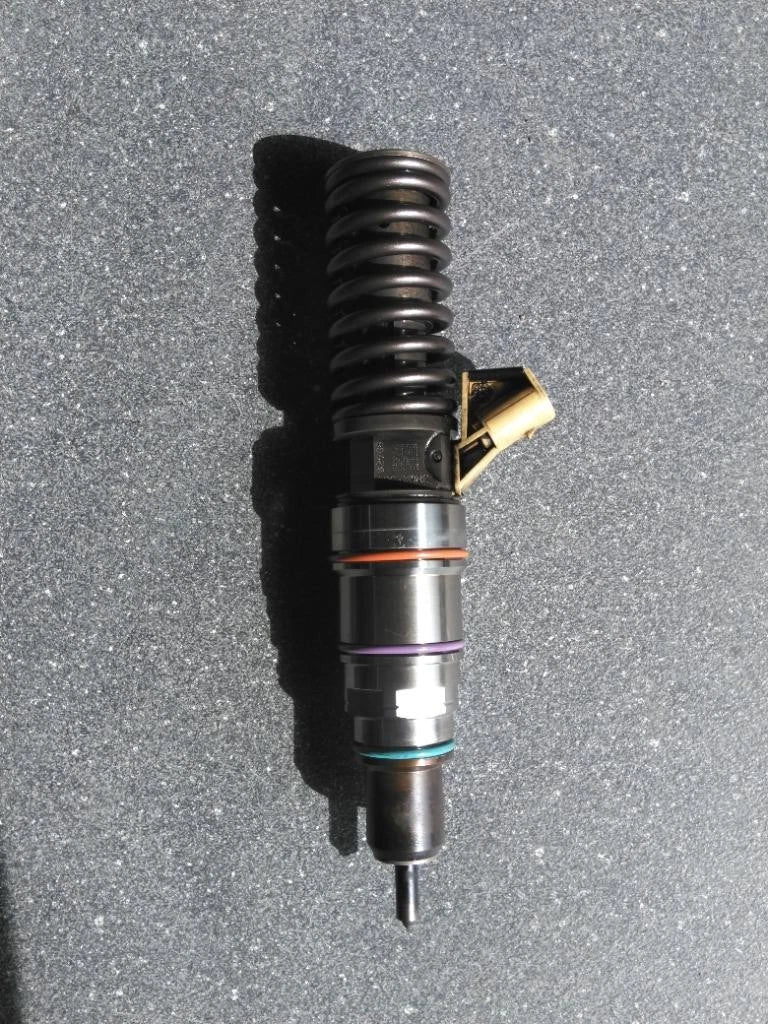 Fuel Injector for Detroit 60 Series 12.7 DDC5 (2005) - Replaces 3NQA2305