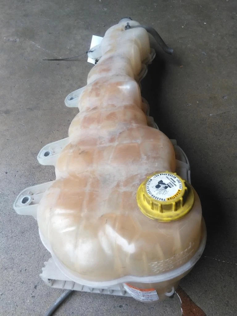 Radiator Overflow Tank for Freightliner Cascadia 126 (2022)