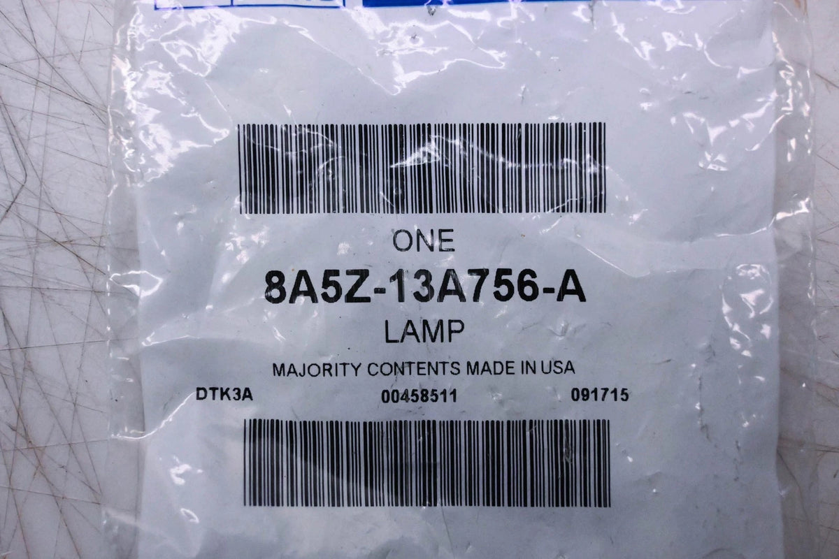 Trunk Lamp Assembly for Ford (8A5Z-13A756-A)