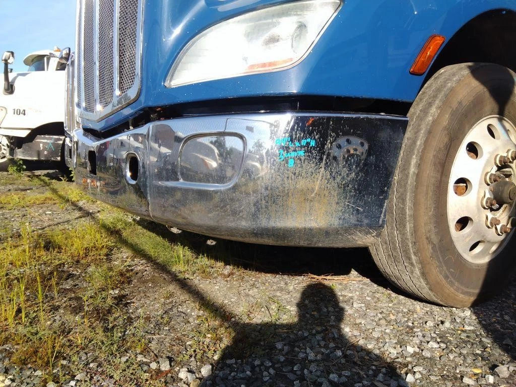Bumper for Peterbilt 579 (2013–2022)