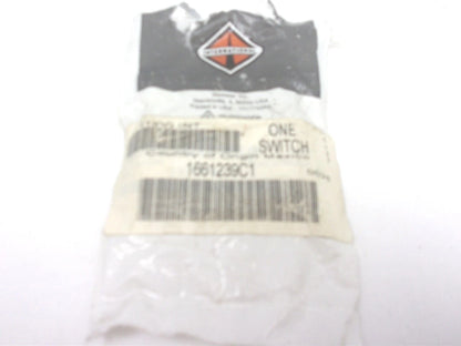 Two Position Axle Shift Switch for International (1661239C1, 8941K906)