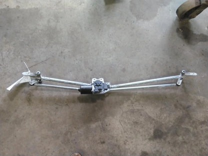 Windshield Wiper Assembly for Freightliner Cascadia 113 (2011)