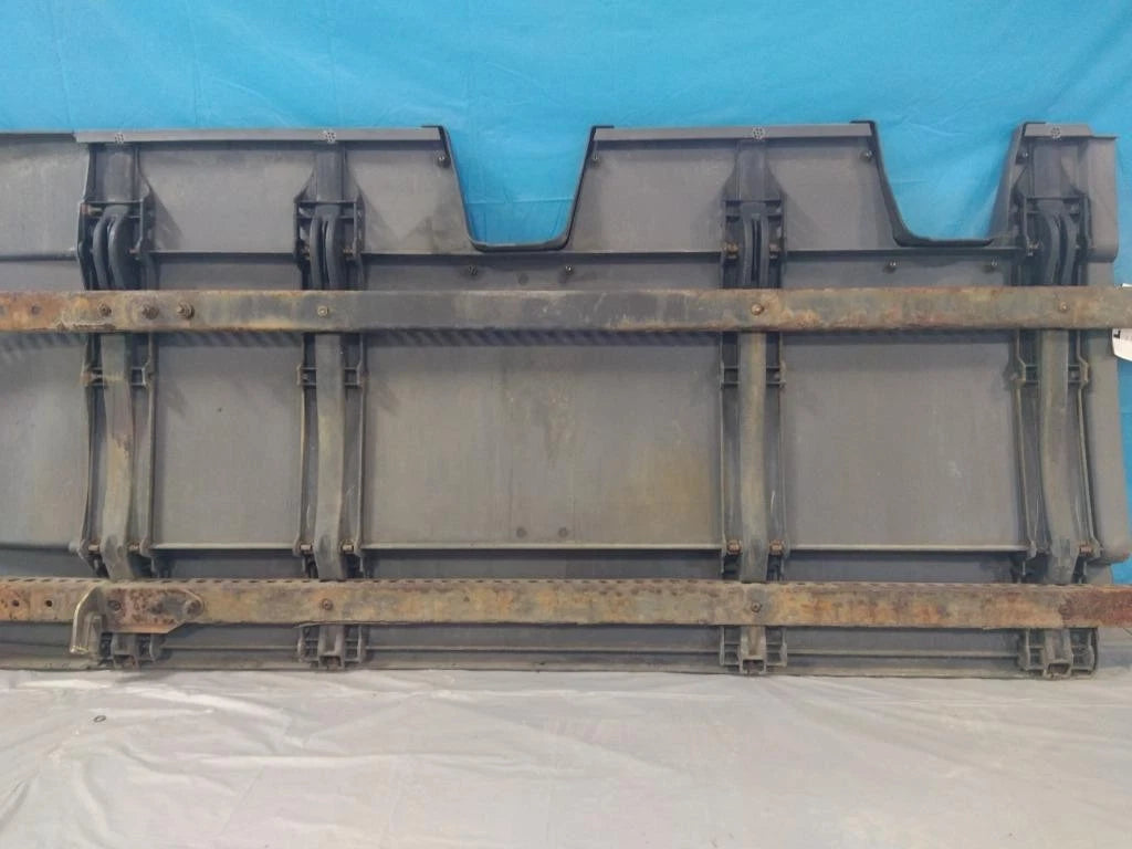 Side Fairing Left for Freightliner Cascadia 126 (2019)