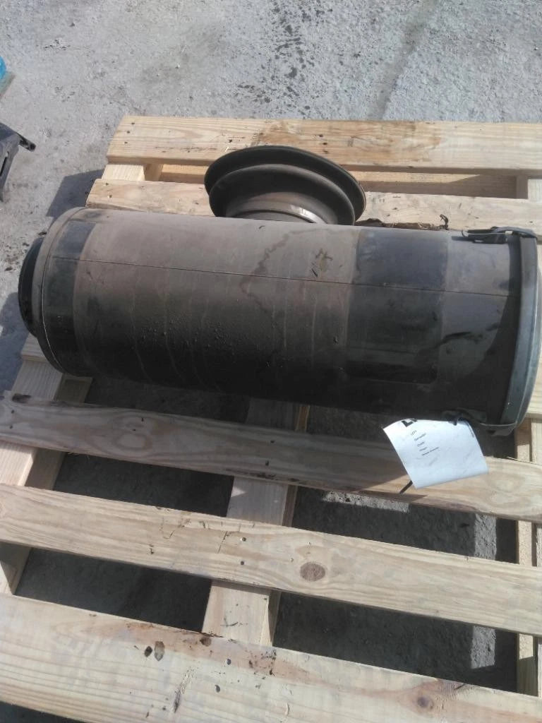 Air Cleaner for Mack CH612 (1997)