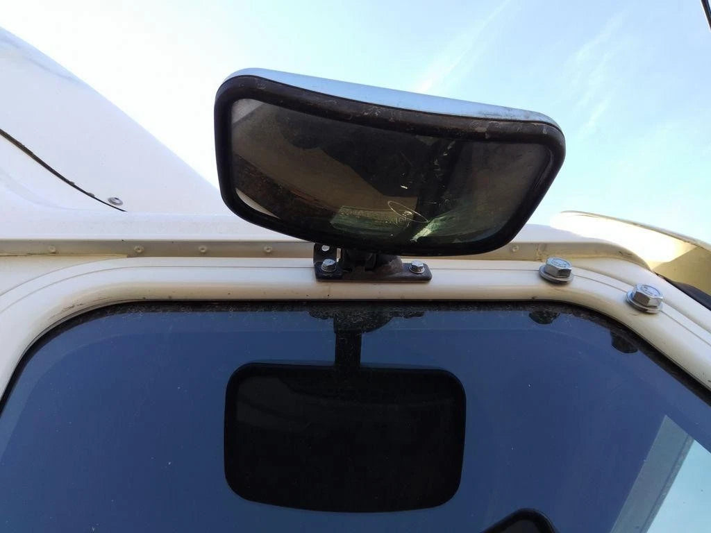 Look Down Mirror for International 9200I (2007)