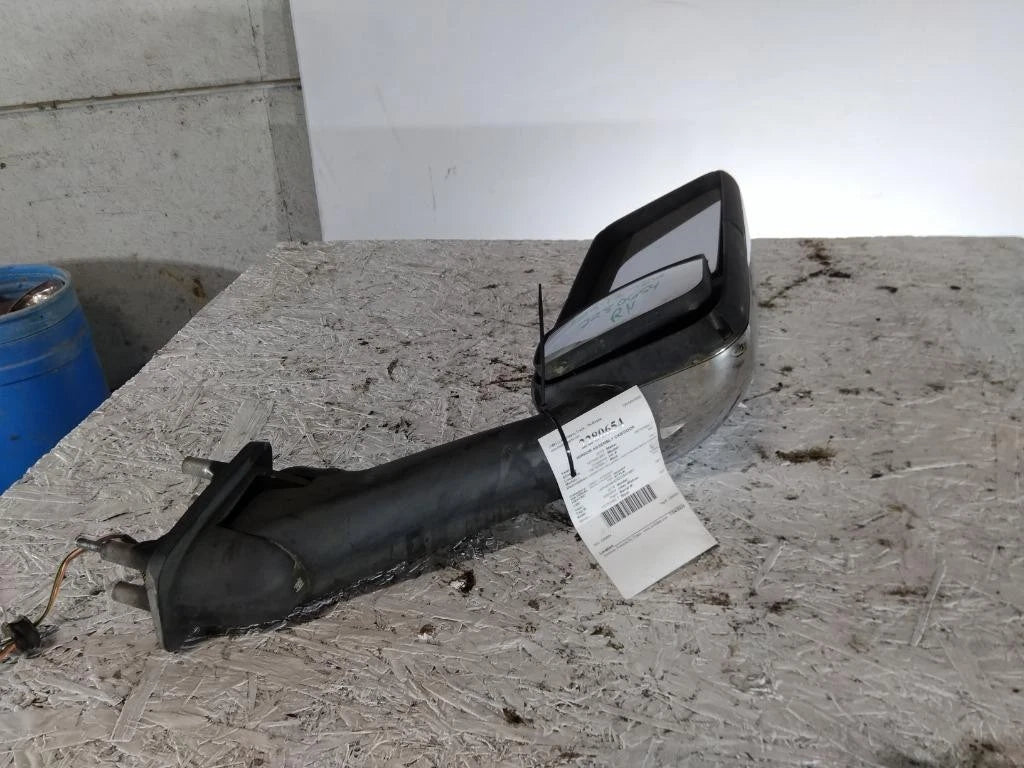 Right Door Mirror for Peterbilt 587 (2016)