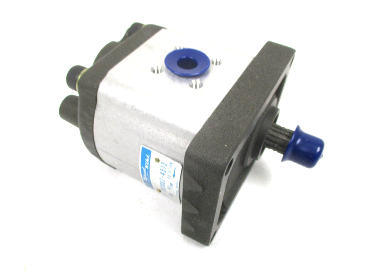 Oil Pressure Pump for Kubota M7950 (36530-82203, 307002-4513)