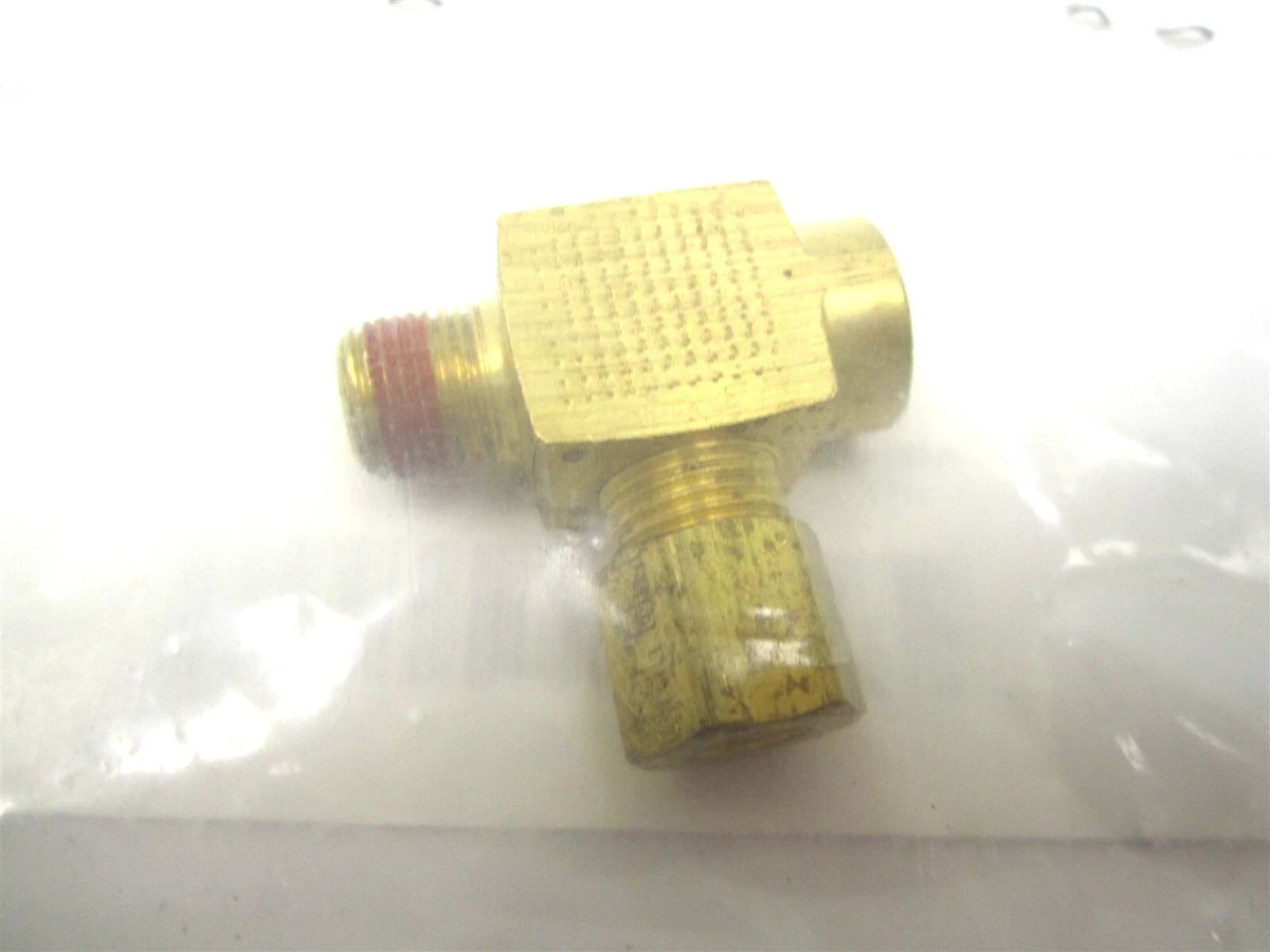 Control Lever Housing Adapter for International (1669425C1, TSP545109, 545109)