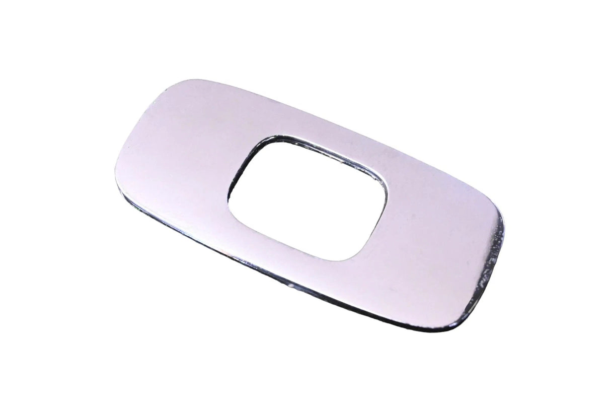 Hood Letter O Nameplate for Ford (D8HZ-16606-B)