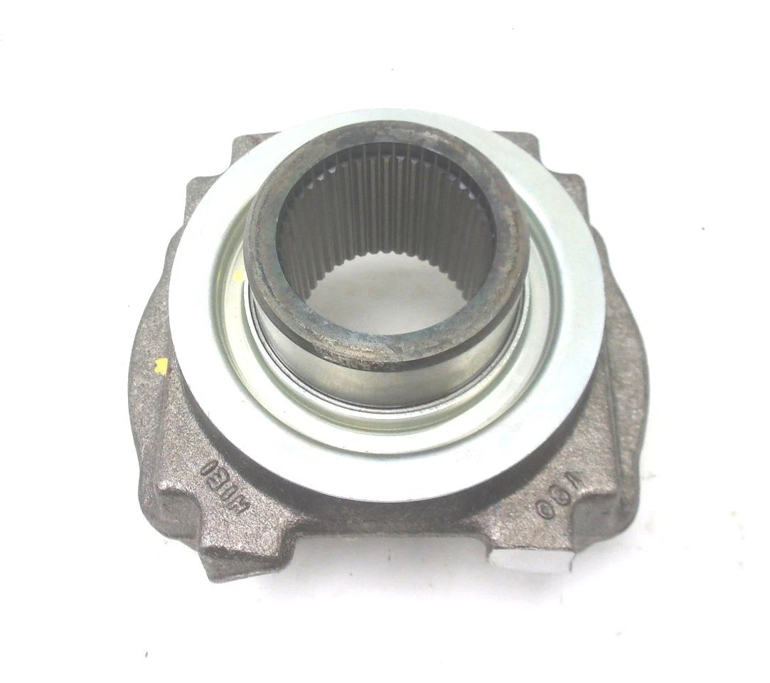 Half Round End Yoke for International SPL250 Series (2607766C91, 3517493C91)