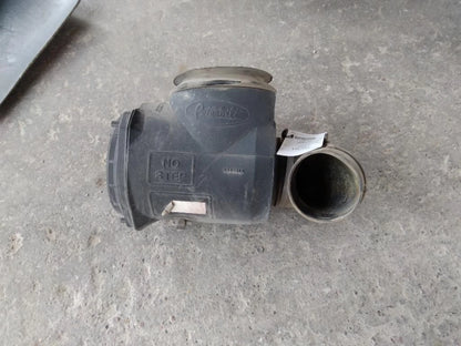 Air Cleaner for Peterbilt 387 (2010) - Replaces 05469AA