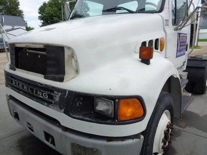 Hood for Sterling ActERRA 5500 (2001–2010)