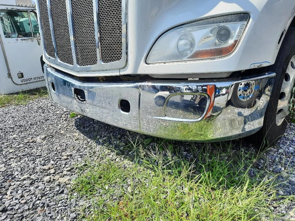 Bumper for Peterbilt 579 (2013–2022)