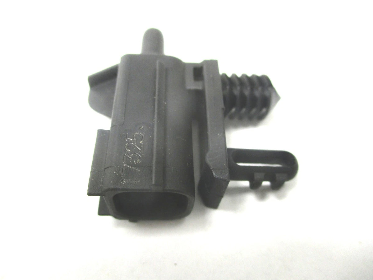 Outside Air Temperature Sensor for Freightliner (66-04727-000)