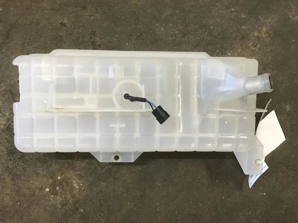 Radiator Overflow Tank for Volvo VNM (2005)
