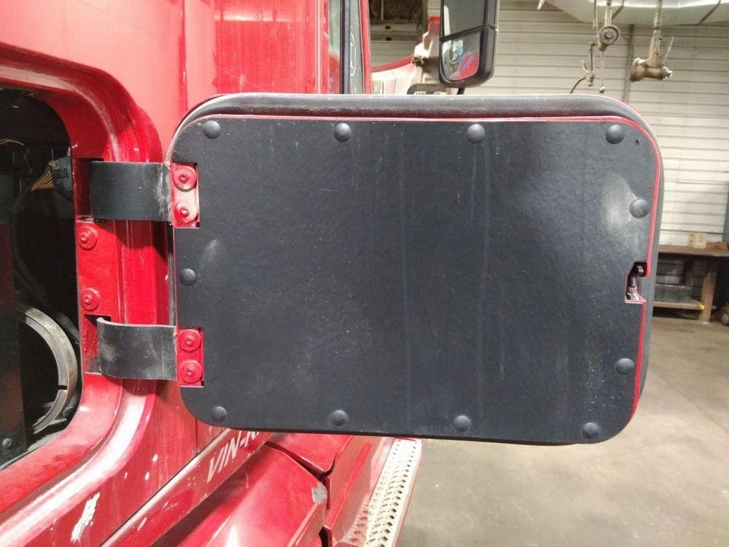Compartment Door for Mack Anthem (2019)