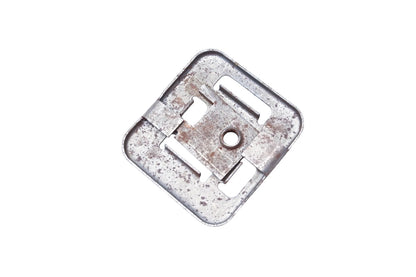 Door Striker Mounting Plate Assembly for Ford (D5UZ-1122008-A)