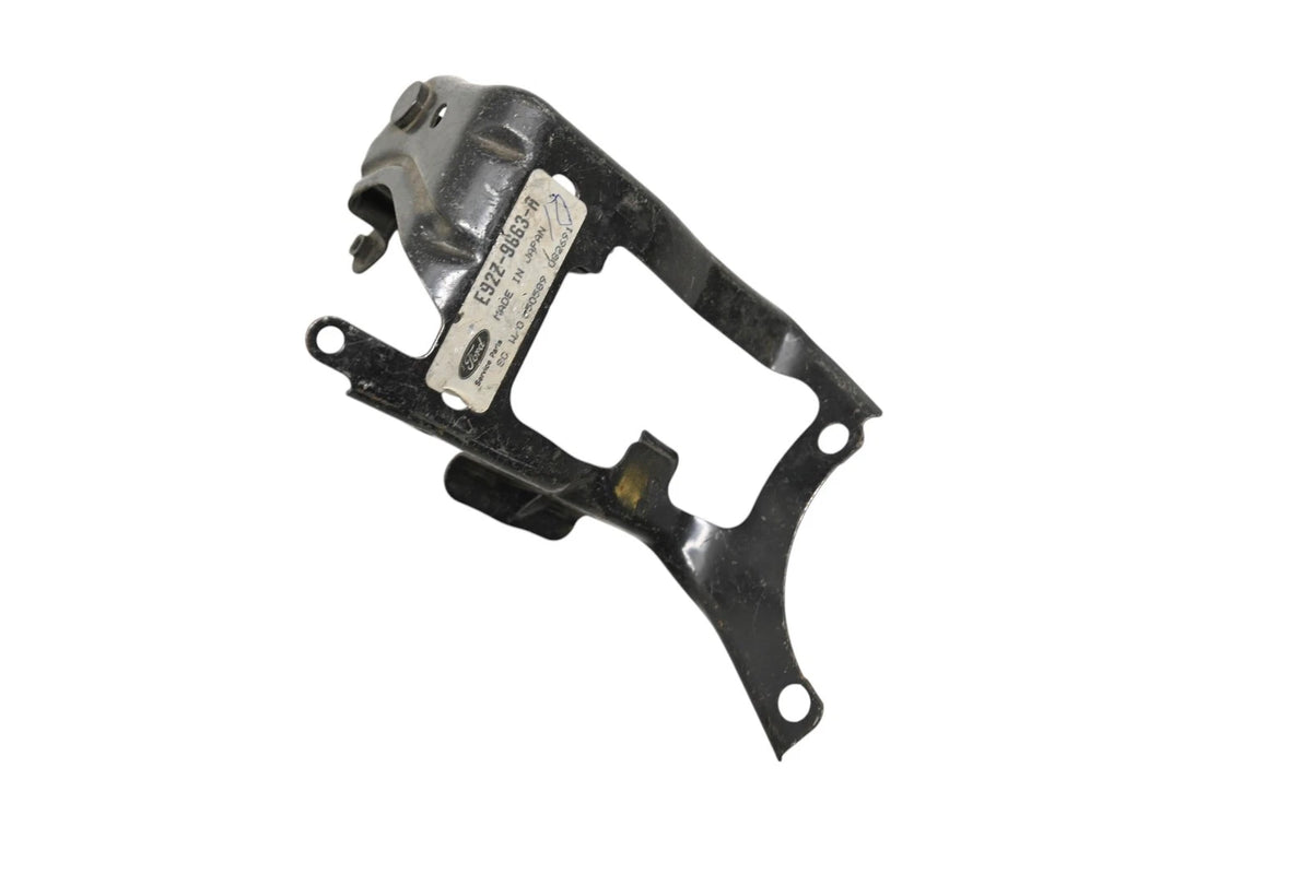 Bracket for Ford (E92Z-9663-A)