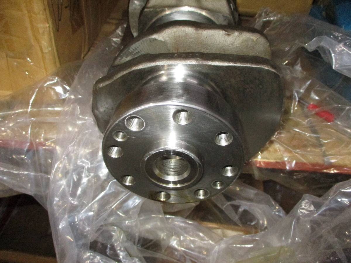 Crankshaft for Kubota D3200 (M5950 M6030) (OEM 16134-23010)
