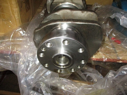 Crankshaft for Kubota D3200 (M5950 M6030) (OEM 16134-23010)