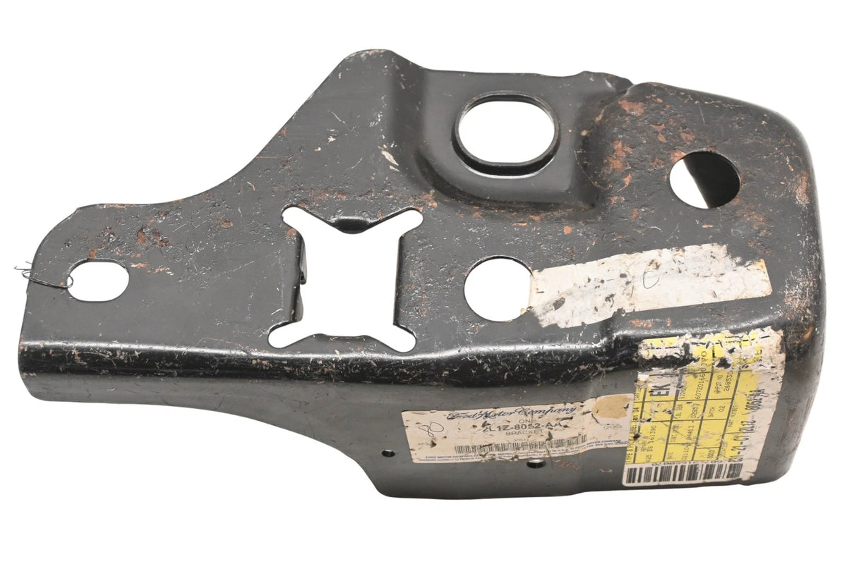 Right Radiator Support Bracket for Ford (2L1Z-8052-AA)