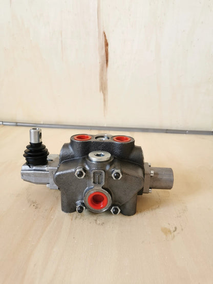 Hydraulic Sectional Control Valve for TORA (39.5 GPM, 1" BSP)