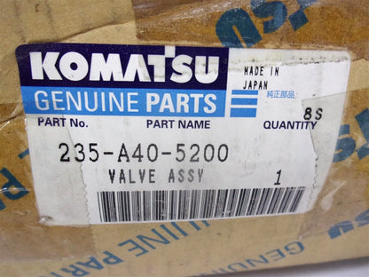 Hydraulic Valve Assembly for Komatsu (235-A40-5200)
