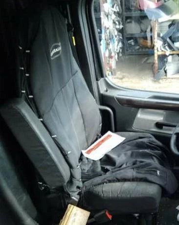 Front Seat for Freightliner Cascadia 126 (2017)