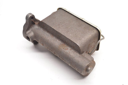 Brake Master Cylinder for EIS E77033 (NOS)