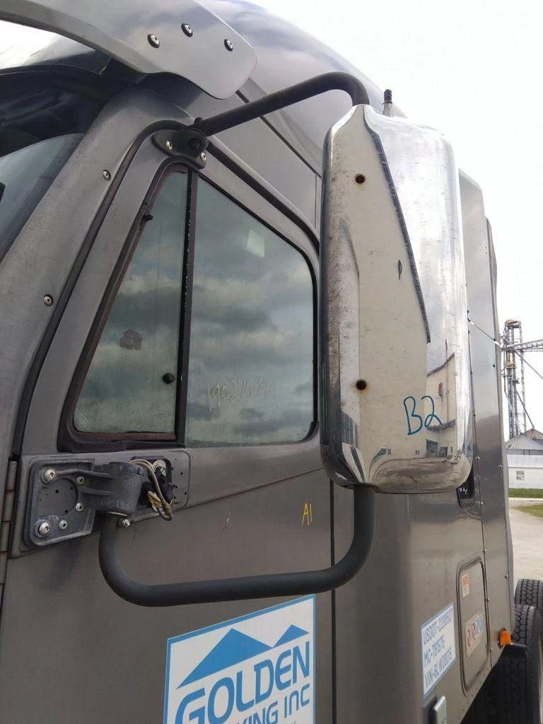 Left Door Mirror for Freightliner Columbia 120 (2006)