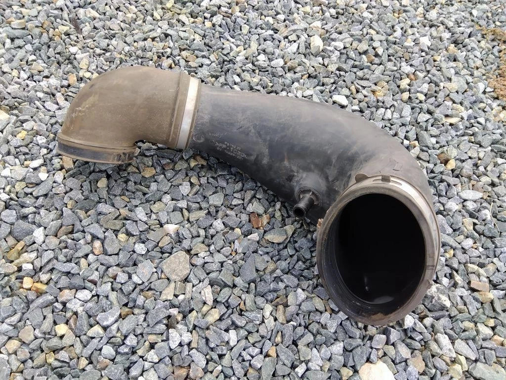 Air Intake for Freightliner Cascadia 125 (2016) - Replaces 03-36089-001
