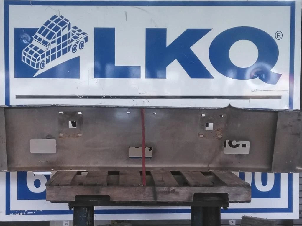Bumper for International 9900i (2000–2017)