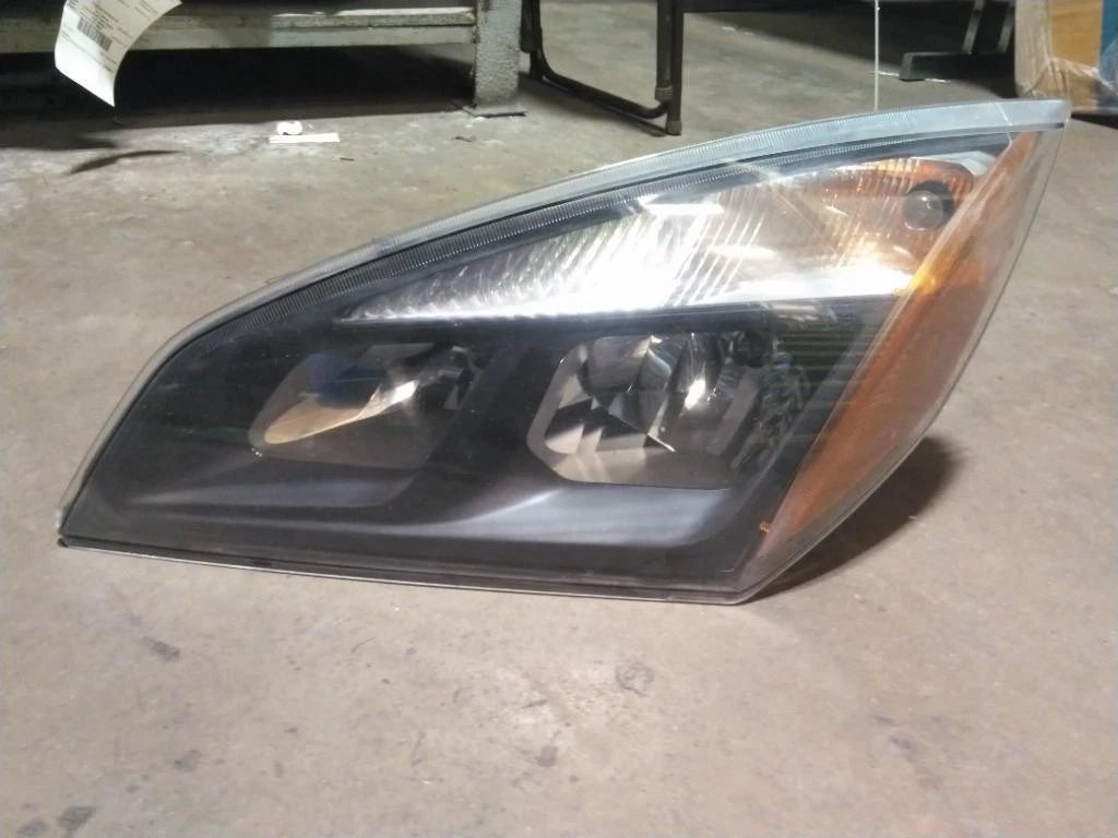 Left Headlight for Freightliner Cascadia (2018–2025) MD