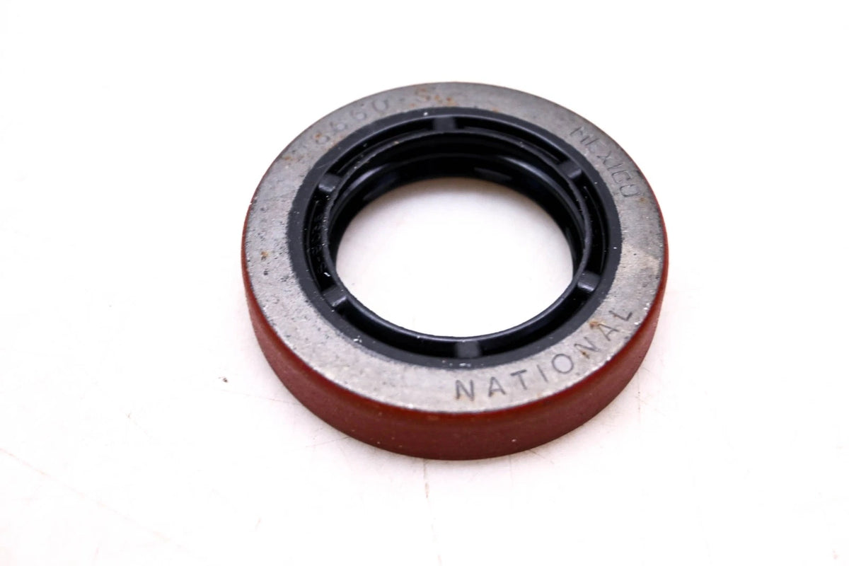 Oil Seal for Federal Mogul 8660S, 4MO3260 (NOS)