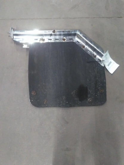 Mud Flap Hanger for Volvo VT (2007) - Replaces IL