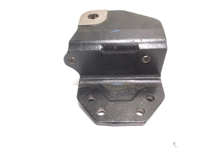 Front Left Spring Bracket with Reinforcement for International (16K-20K)