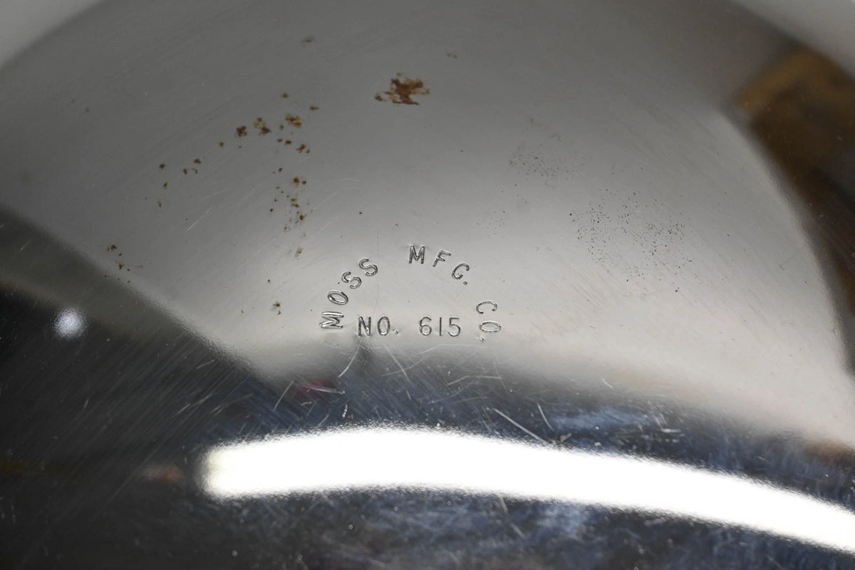 Moss 615 Chrome Hub Center Cap for