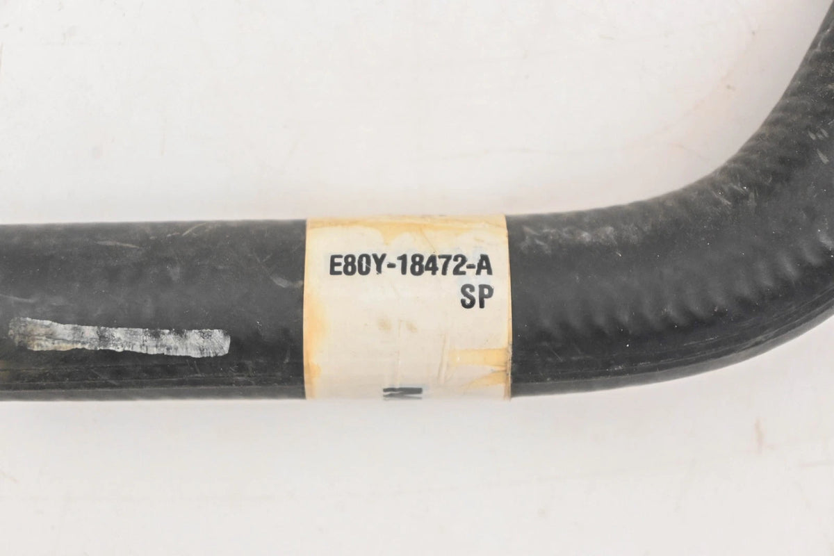 Heater Hose for Ford (E8OY-18472-A, E9OH-18D334-AA) (NOS)